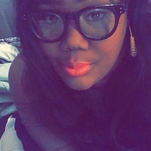 Meet your Posher, Sharita